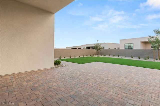 10793 Vista Altura Avenue, Las Vegas, NV 89135