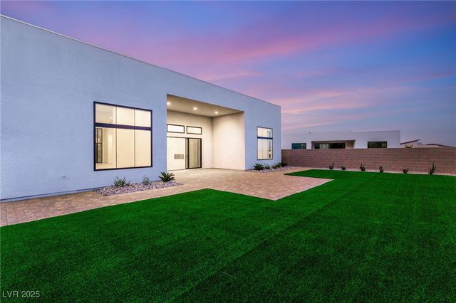 10793 Vista Altura Avenue, Las Vegas, NV 89135