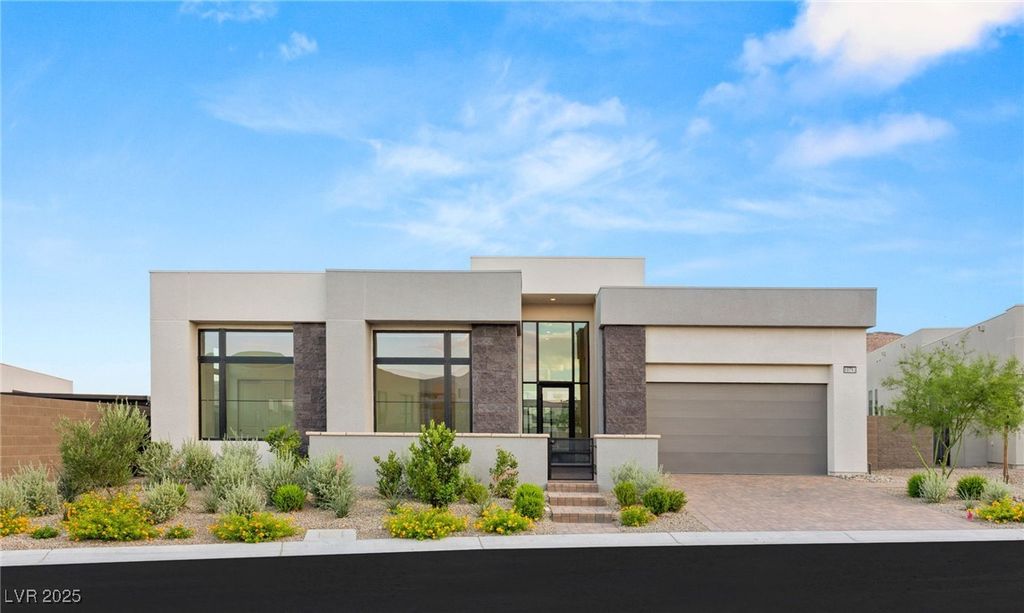 10793 Vista Altura Avenue, Las Vegas, NV 89135