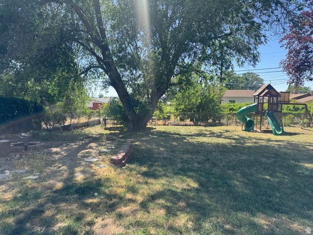 6021 S 2100 W, Roy, UT 84067