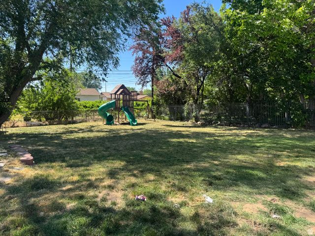 6021 S 2100 W, Roy, UT 84067