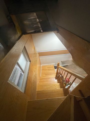 19 Nixon St, Boston, MA 02124