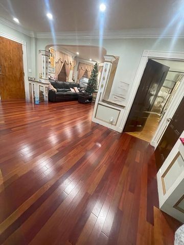 19 Nixon St, Boston, MA 02124