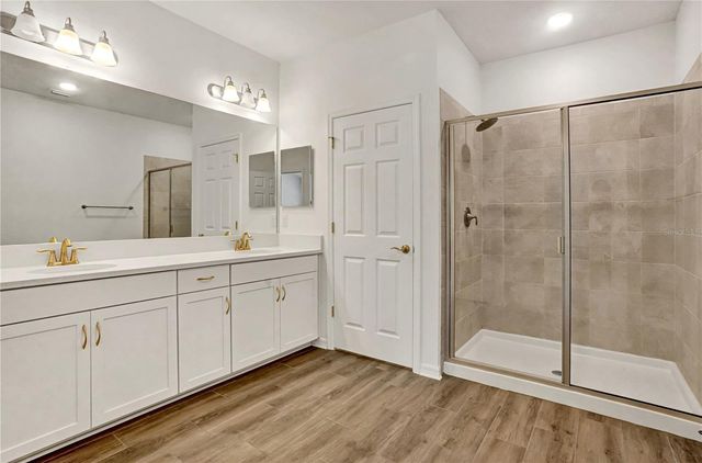 4020 VIA SIENNA CIRCLE, Sarasota, FL 34243