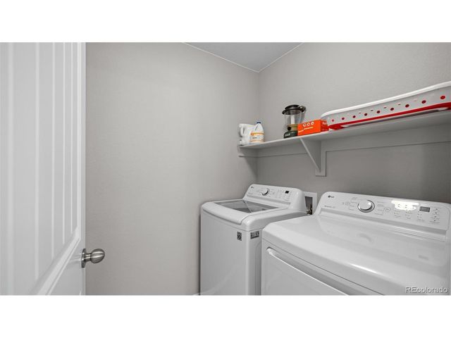 3786 Vineyard Cir, Colorado Springs, CO 80922