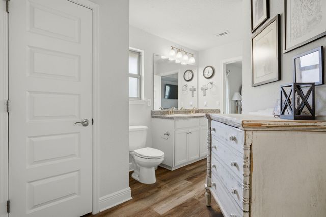 142 Ridgeway Circle, Crestview, FL 32536