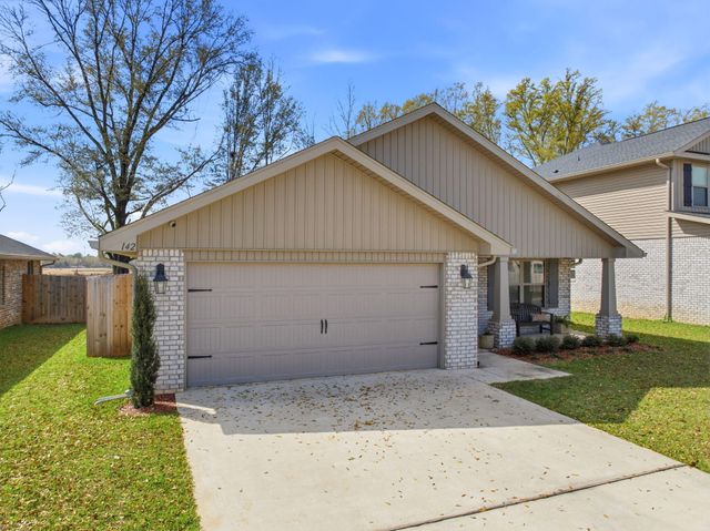 142 Ridgeway Circle, Crestview, FL 32536