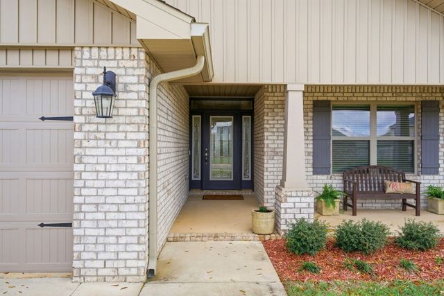 142 Ridgeway Circle, Crestview, FL 32536