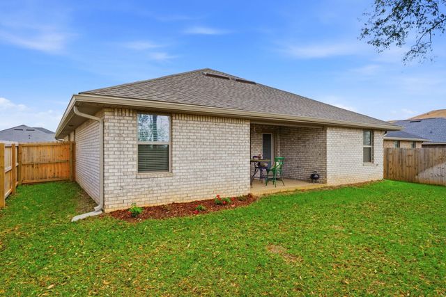 142 Ridgeway Circle, Crestview, FL 32536