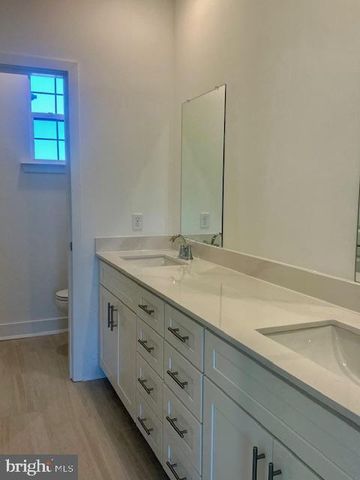 34 BENNET FIELD WAY, Robbinsville, NJ 08691