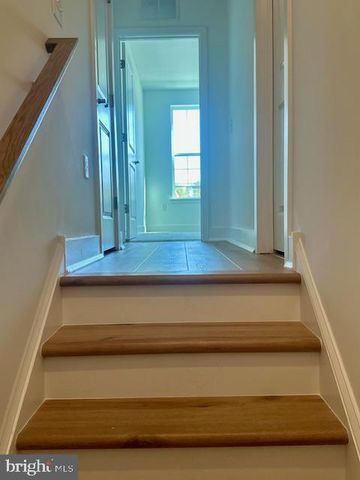 34 BENNET FIELD WAY, Robbinsville, NJ 08691