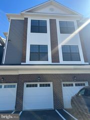 34 BENNET FIELD WAY, Robbinsville, NJ 08691