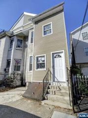 76 Highland Avenue 2, Newark, NJ 07104