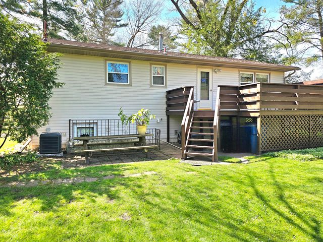 417 Laurel Drive, Michigan City, IN 46360