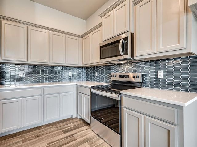 1987 Preakness Path, Blanchard, OK 73010