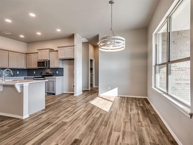 1987 Preakness Path, Blanchard, OK 73010