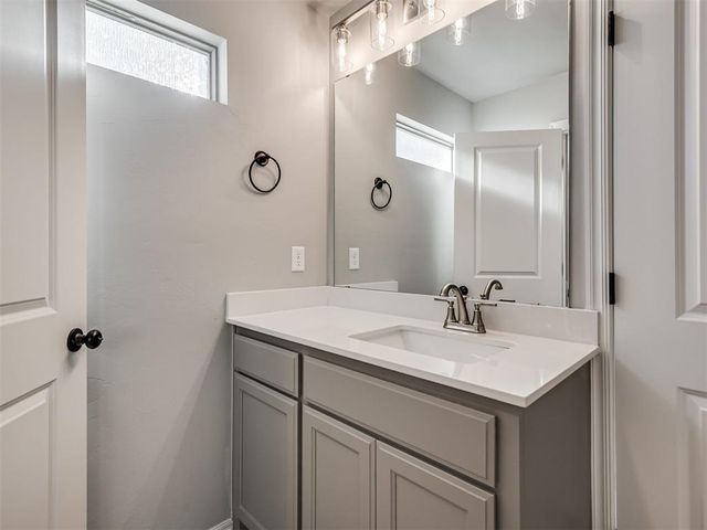 1987 Preakness Path, Blanchard, OK 73010