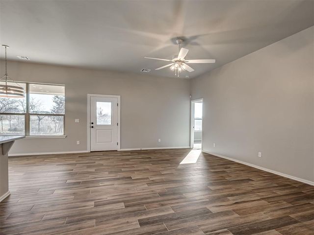 1987 Preakness Path, Blanchard, OK 73010