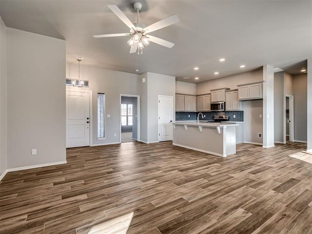 1987 Preakness Path, Blanchard, OK 73010