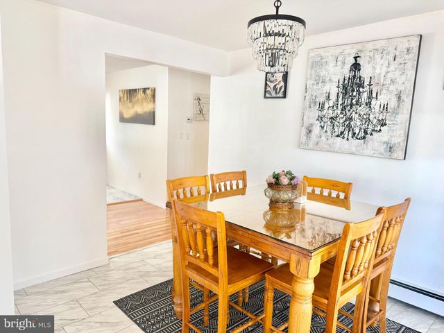 104 NAUTILUS DR, Manahawkin, NJ 08050