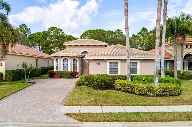 7233 Maidstone Drive, Port St Lucie, FL 34986