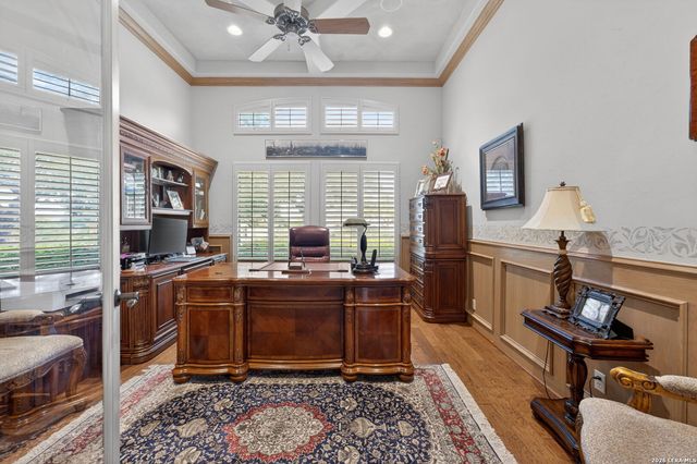 14 Champions Way, San Antonio, TX 78258