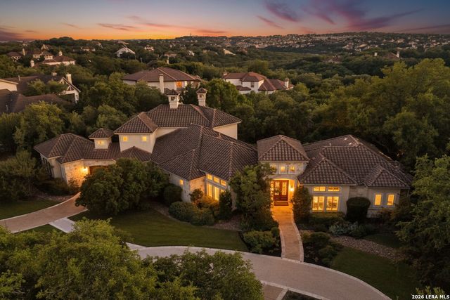 14 Champions Way, San Antonio, TX 78258