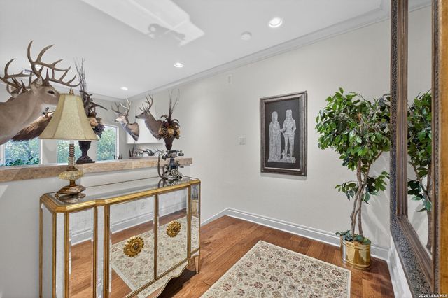 14 Champions Way, San Antonio, TX 78258