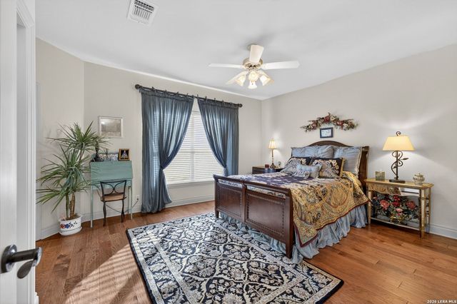 14 Champions Way, San Antonio, TX 78258