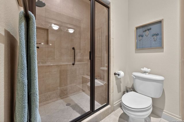 14 Champions Way, San Antonio, TX 78258