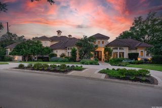 14 Champions Way, San Antonio, TX 78258