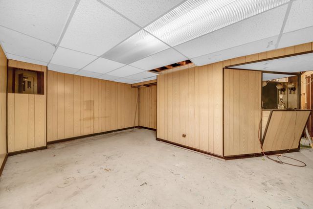 9207 S Kedzie Avenue 3, Evergreen Park, IL 60805