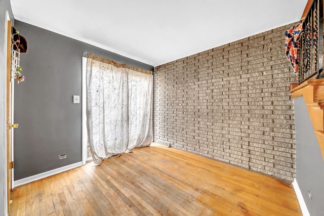 9207 S Kedzie Avenue 3, Evergreen Park, IL 60805