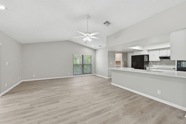 21074 Shady Vista Lane, Boca Raton, FL 33428