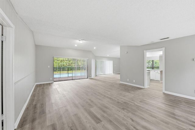 21074 Shady Vista Lane, Boca Raton, FL 33428