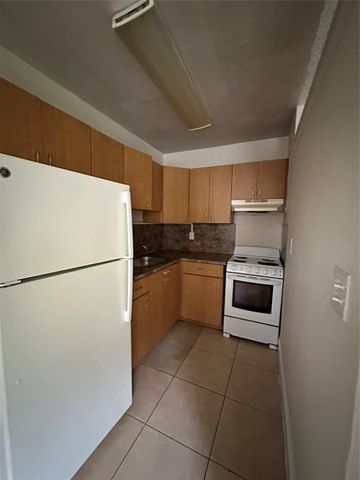 728 NW 4th Avenue 4, Fort Lauderdale, FL 33311