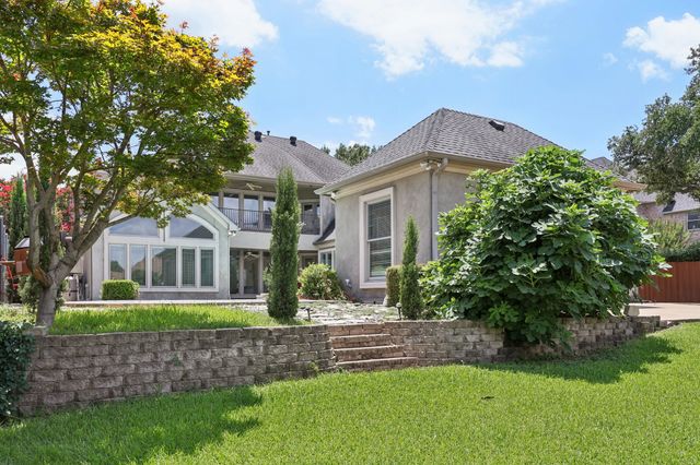 6065 Dilbeck Lane, Dallas, TX 75240