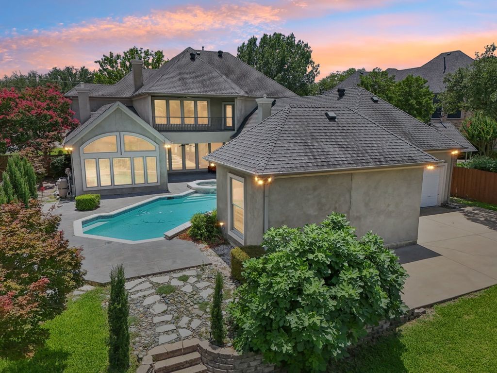 6065 Dilbeck Lane, Dallas, TX 75240