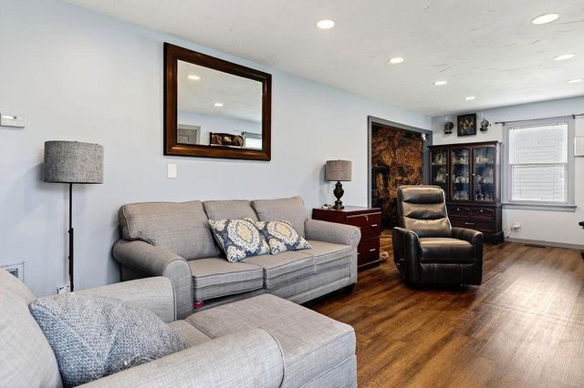 417 KING AVE, Waynesboro, VA 22980