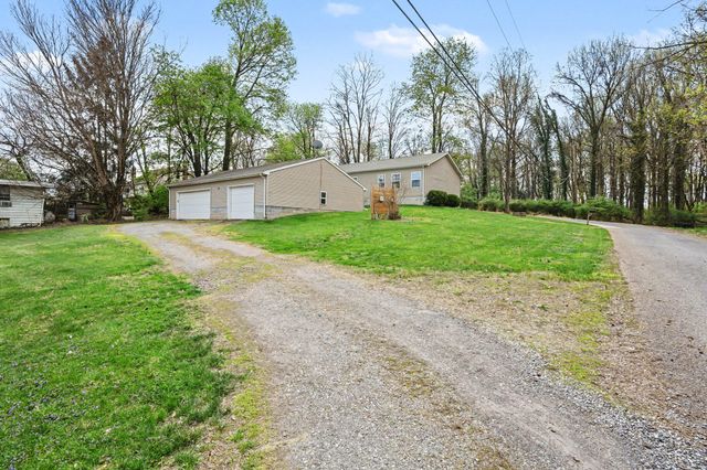 175 CEDAR, Carlisle, PA 17013
