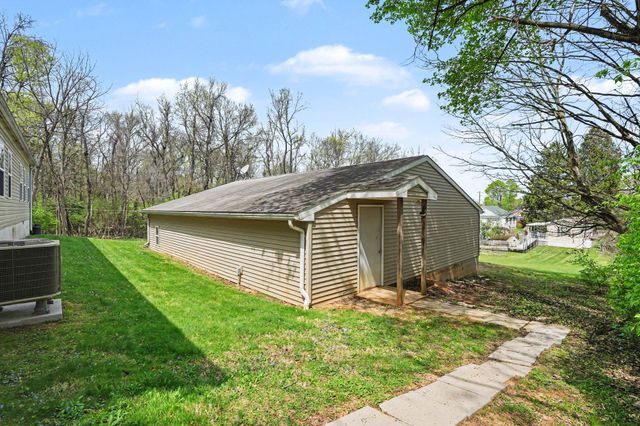 175 CEDAR, Carlisle, PA 17013