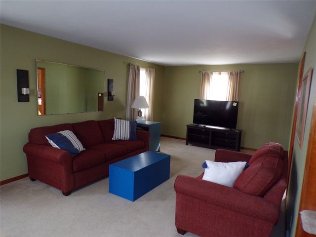 259 MILES Avenue, Girard, PA 16417