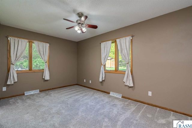 48818 Old River Bluff Road, St. Peter, MN 56082