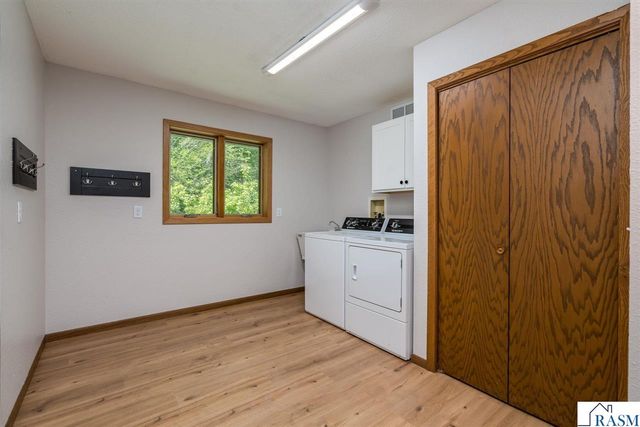 48818 Old River Bluff Road, St. Peter, MN 56082
