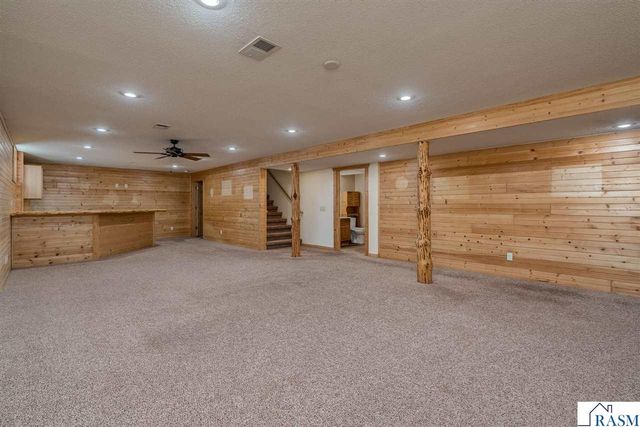 48818 Old River Bluff Road, St. Peter, MN 56082