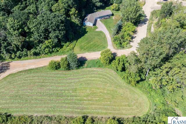 48818 Old River Bluff Road, St. Peter, MN 56082