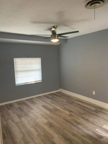 514 Oak Street, Sanger, TX 76266