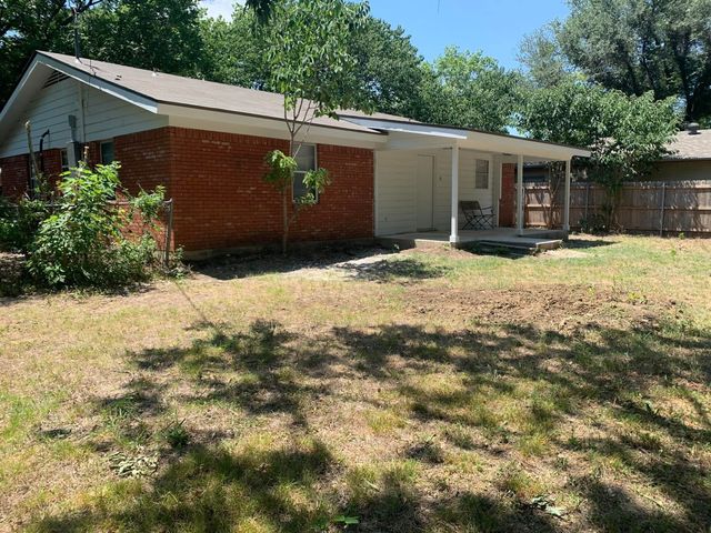 514 Oak Street, Sanger, TX 76266