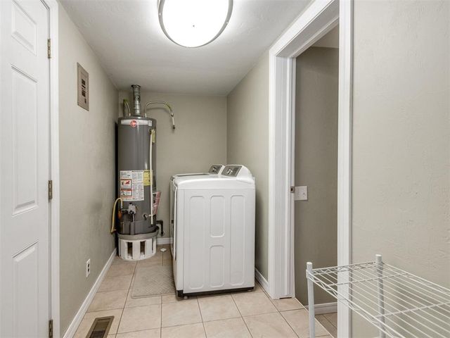 910 S 10th Street, Kingfisher, OK 73750