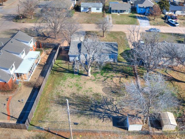 910 S 10th Street, Kingfisher, OK 73750